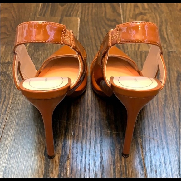 Zara Brown Patent Sling Back Heels - Picture 5 of 5